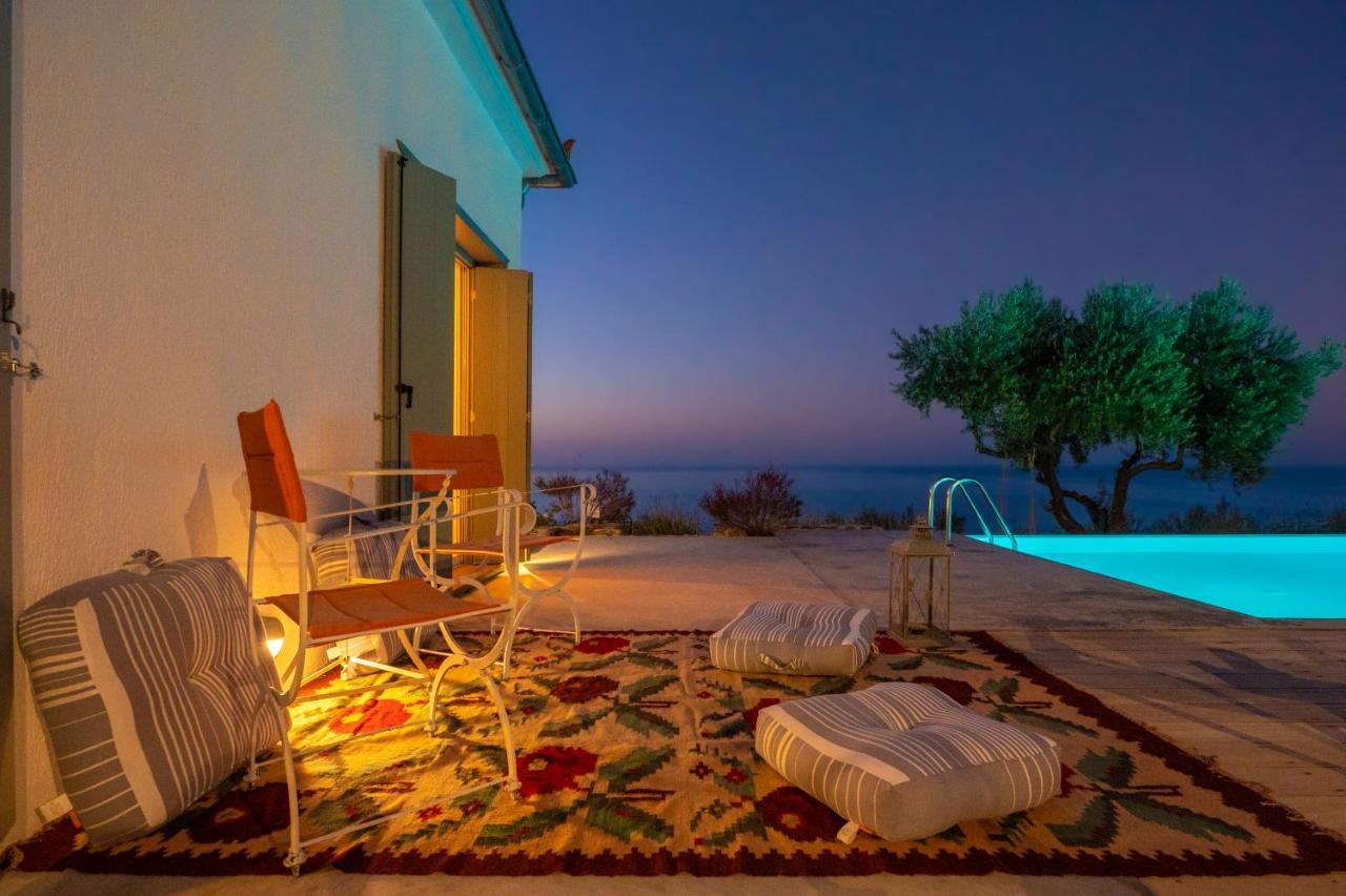 Avgi Villa Γλώσσα Εξωτερικό φωτογραφία